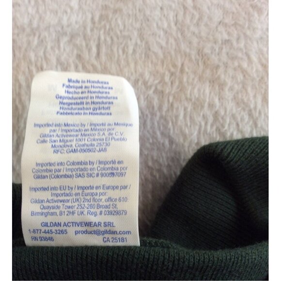 Gildan Polo Medium Hunter Green Solid 100% Cotton sku4 - Picture 4 of 4